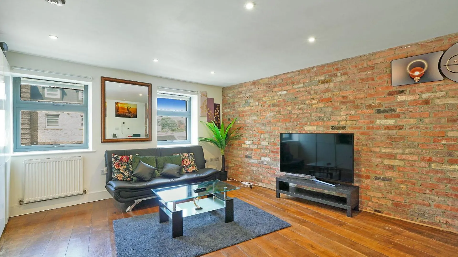 360 Cosy Home Greenwich London 0*,  United Kingdom